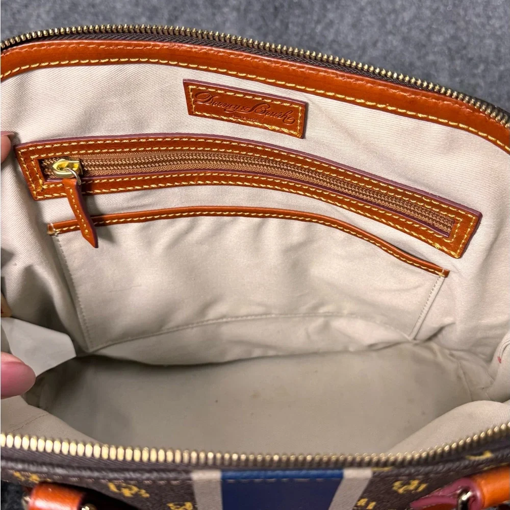 Dooney & Bourke New York Yankees‎ Satchel Crossbody Bag